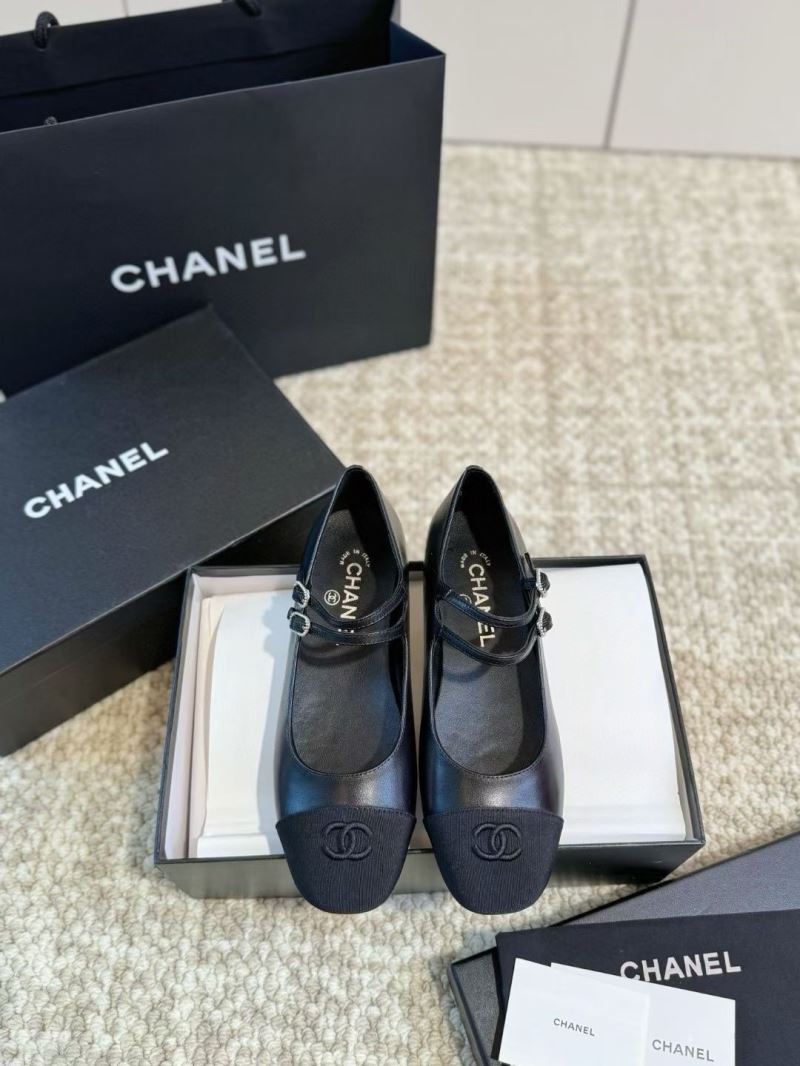 Chanel Low Shoes